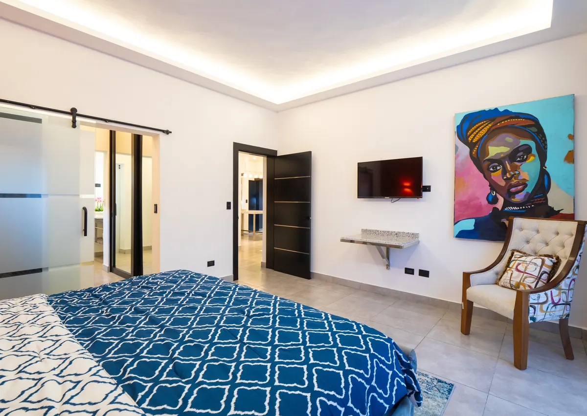 1 Bedroom Apartment, second view