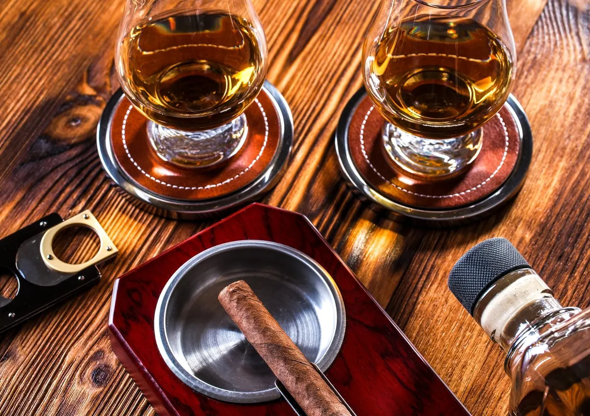 Cigar lounge