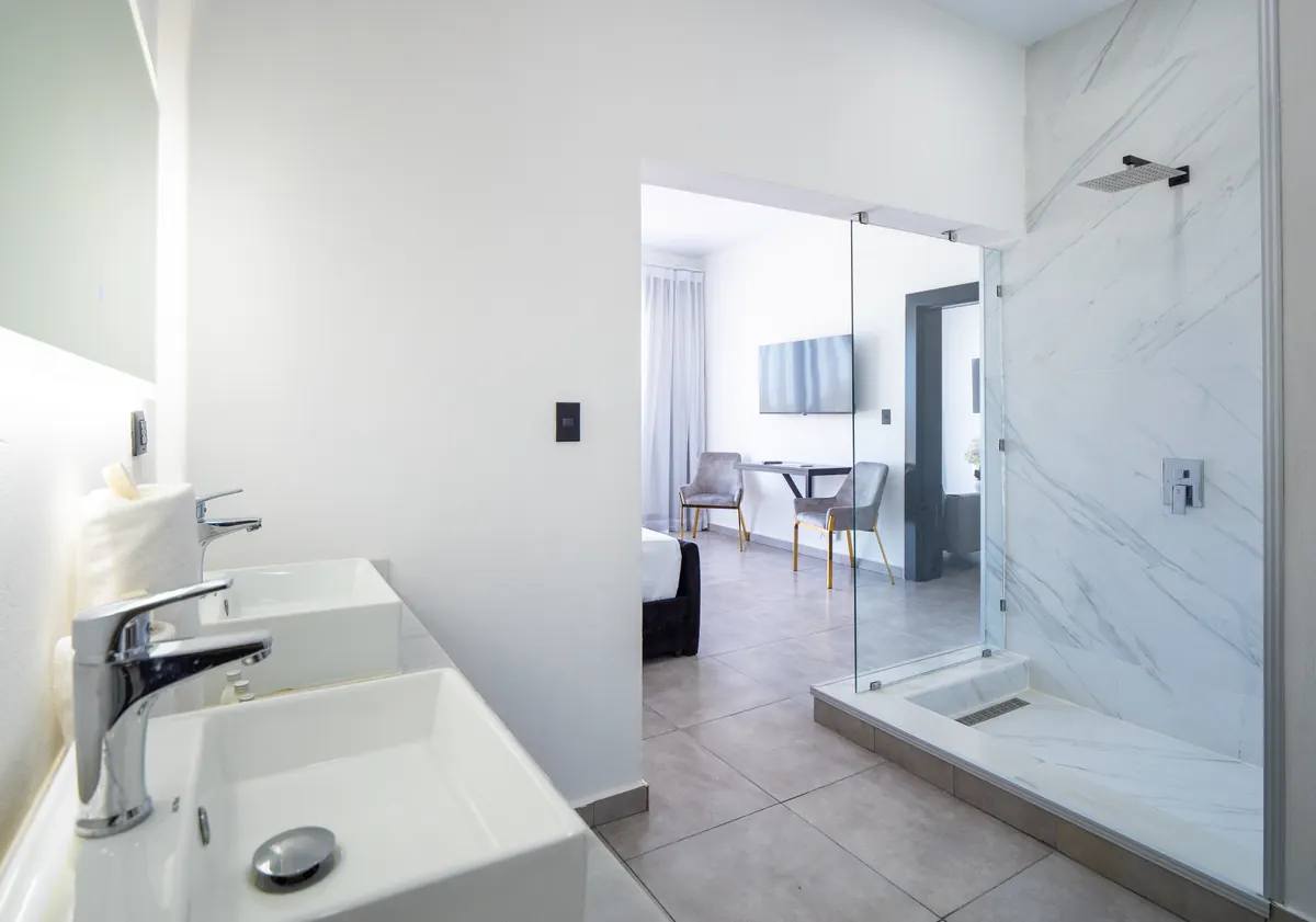 Shower, 2 Bedroom Apartment, Rizz Suites